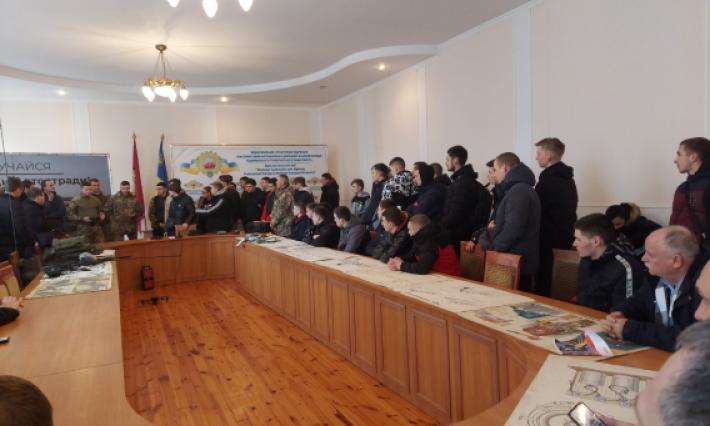 19.03.2024 р. в коледжі пройшла зустріч студентів механічного відділення випускних груп з бійцями ЗСУ