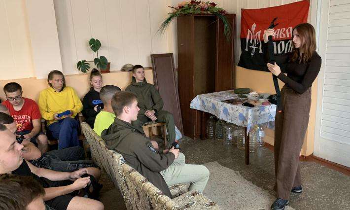 24 вересня в гуртожитку №2 пройшла зустріч  представників організації «Права Молодь»  зі студентами