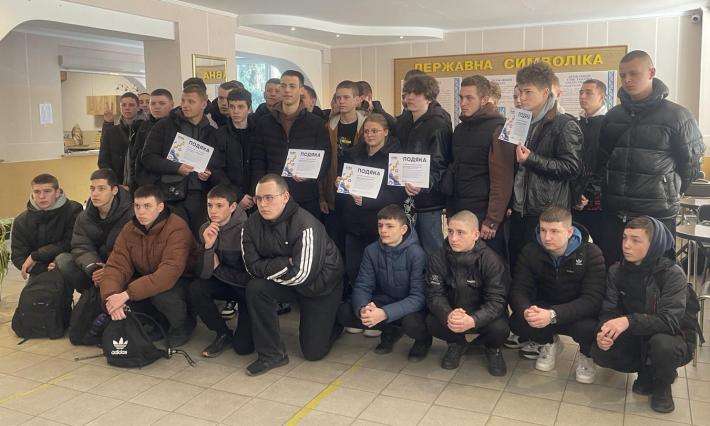 Студенти ВСП ЖАДФК НТУ долучилися до масштабного міжнародного дослідження PISA-2025